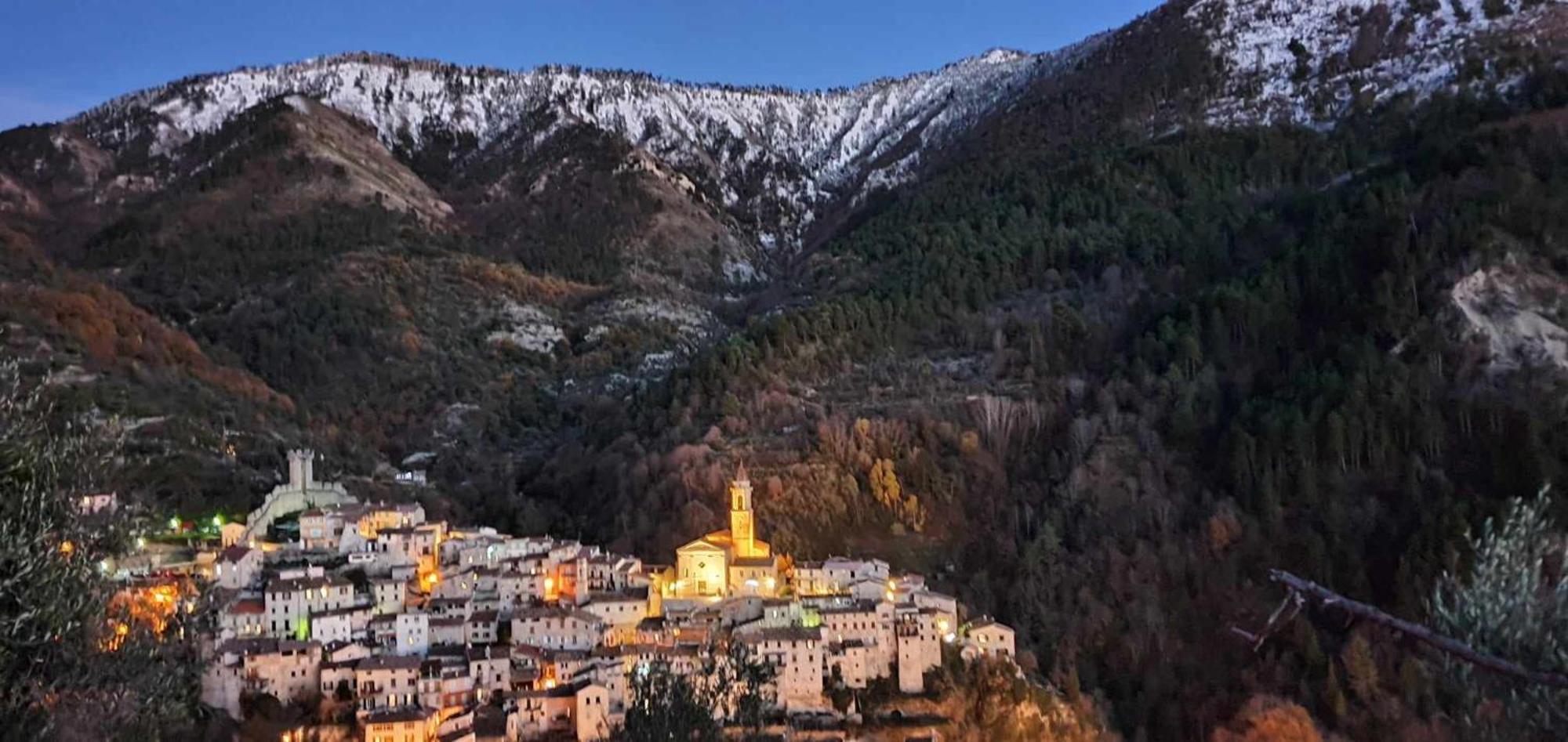 La Tiniera A Luceram - Maison Renovee 2023- Terrasse - Wifi - Village Des Creches 外观 照片